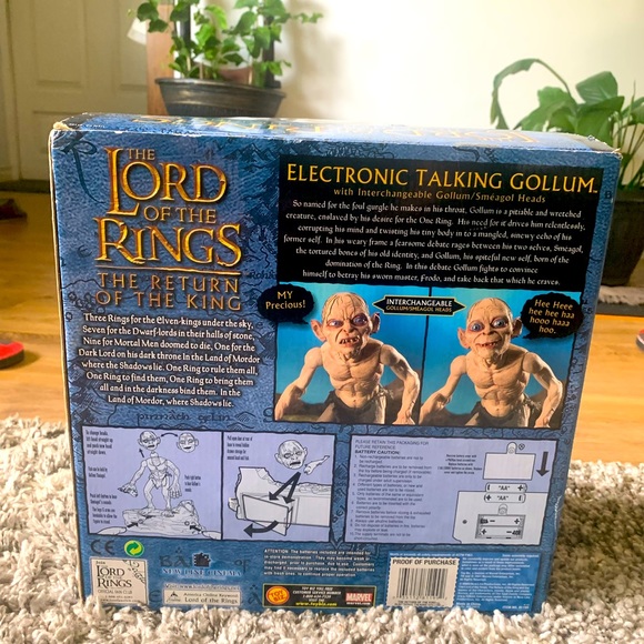 THE LORD OF THE RINGS THE RETURN OF THE KING Electronic Talking Gollum BNIB - Picture 5 of 5